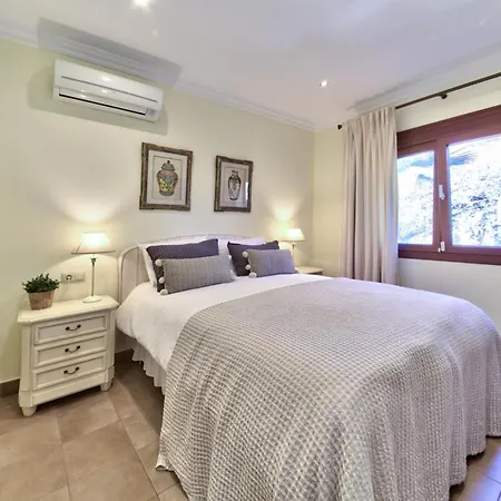 Vistamar - Sea Views In Moraira